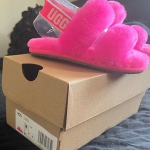 Toddler 8 Ugg slides